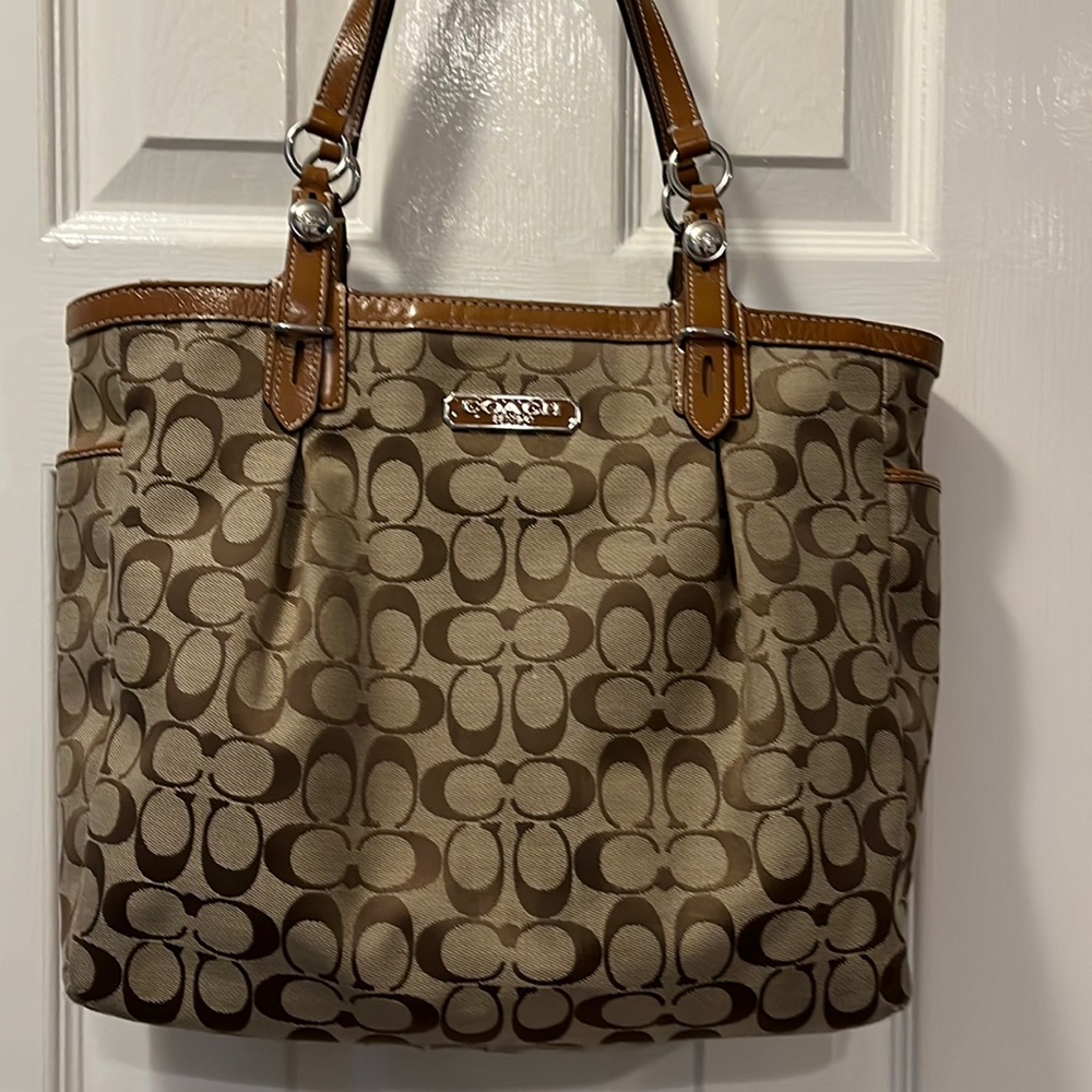 Coach Brown and Tan Signature Tote. EUC